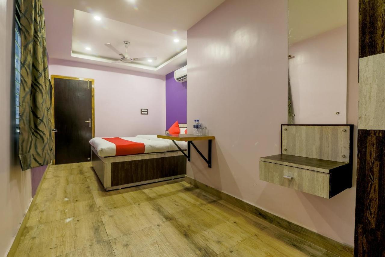Hotel Oyo 36201 Sangam Grand Guwahati Exterior foto